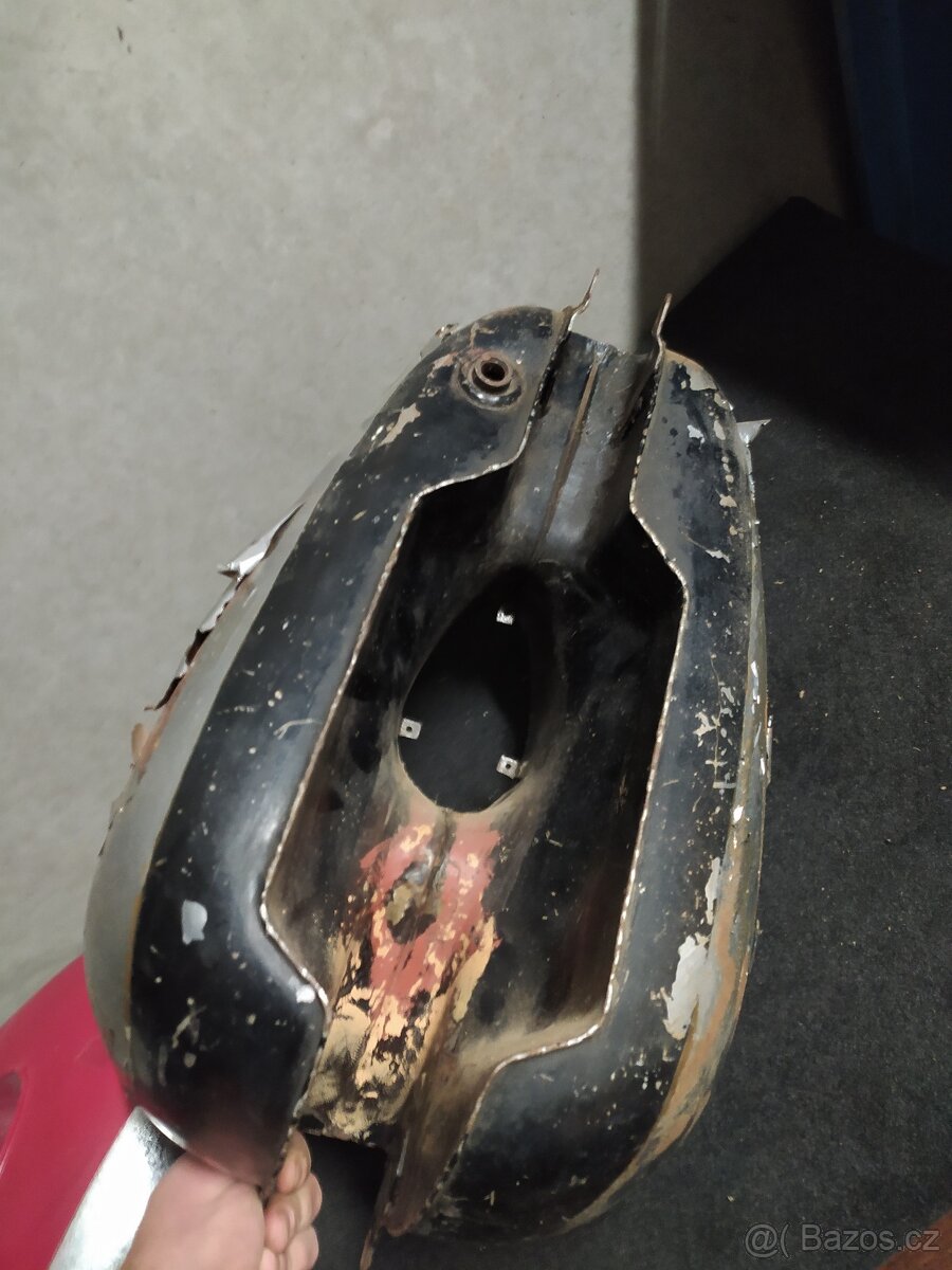 Nádrž Jawa 250 350 kývačka - 14