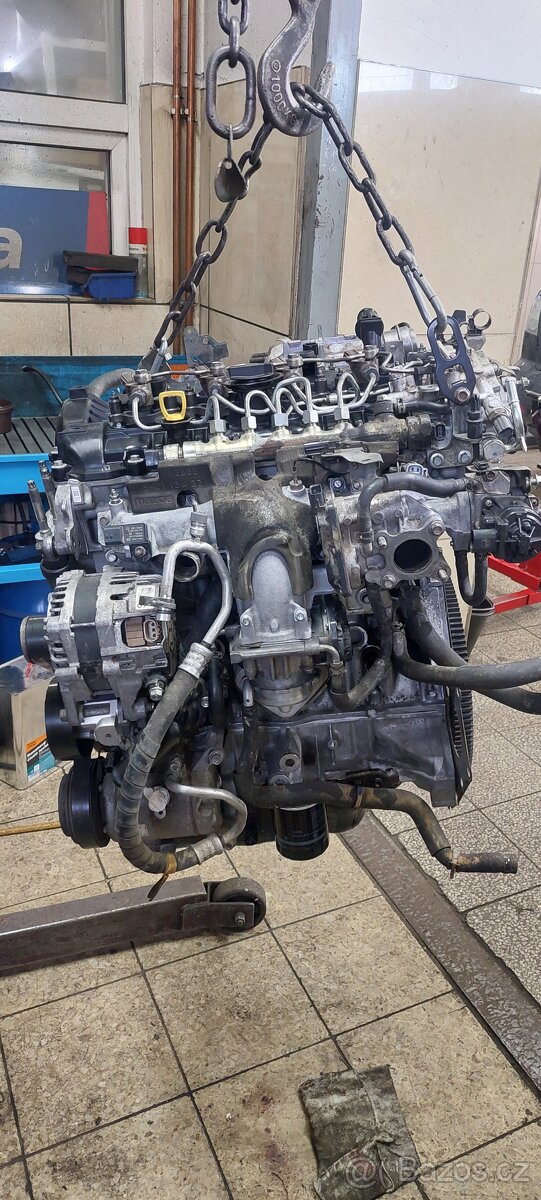 MAZDA MOTOR OPRAVA GO - 14