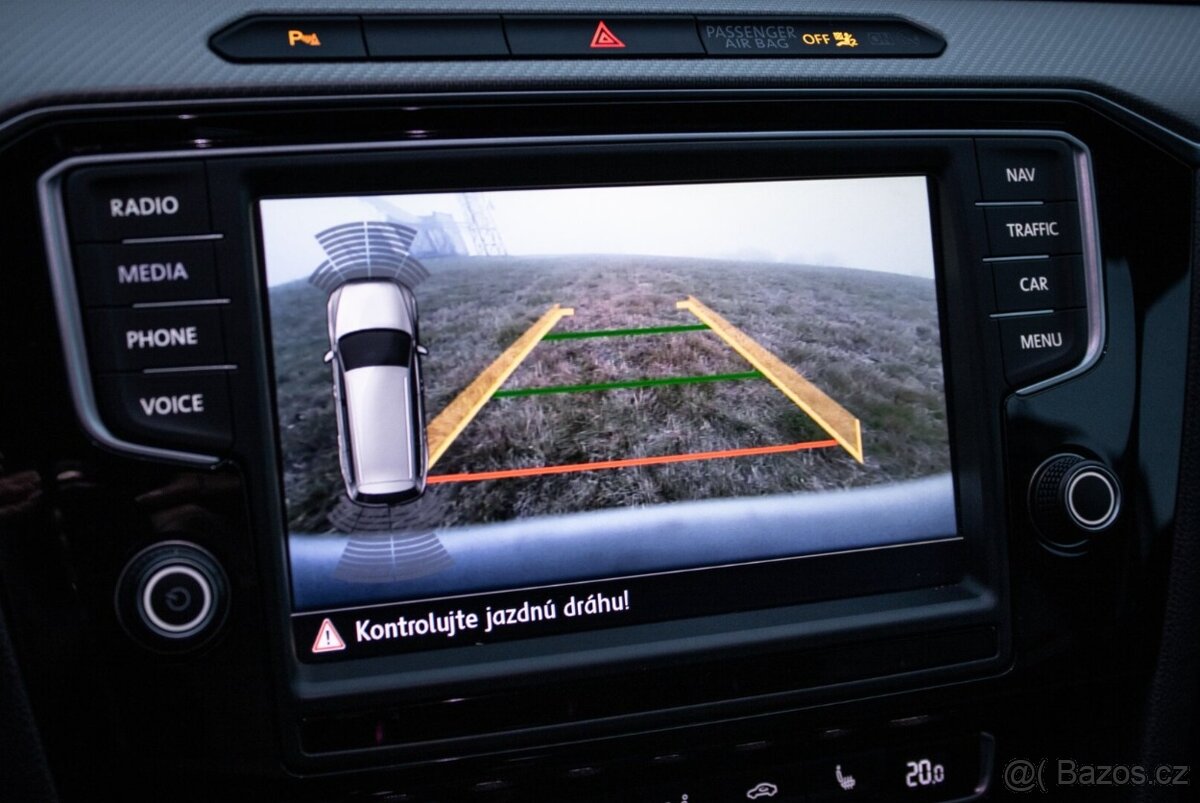 Volkswagen Passat Variant 2.0 BiTDI R-Line 4MOTION DSG - 14