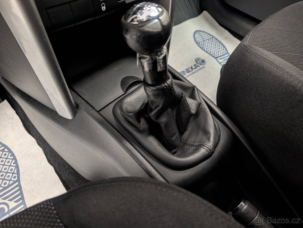 Peugeot 207 1,4 i - 14