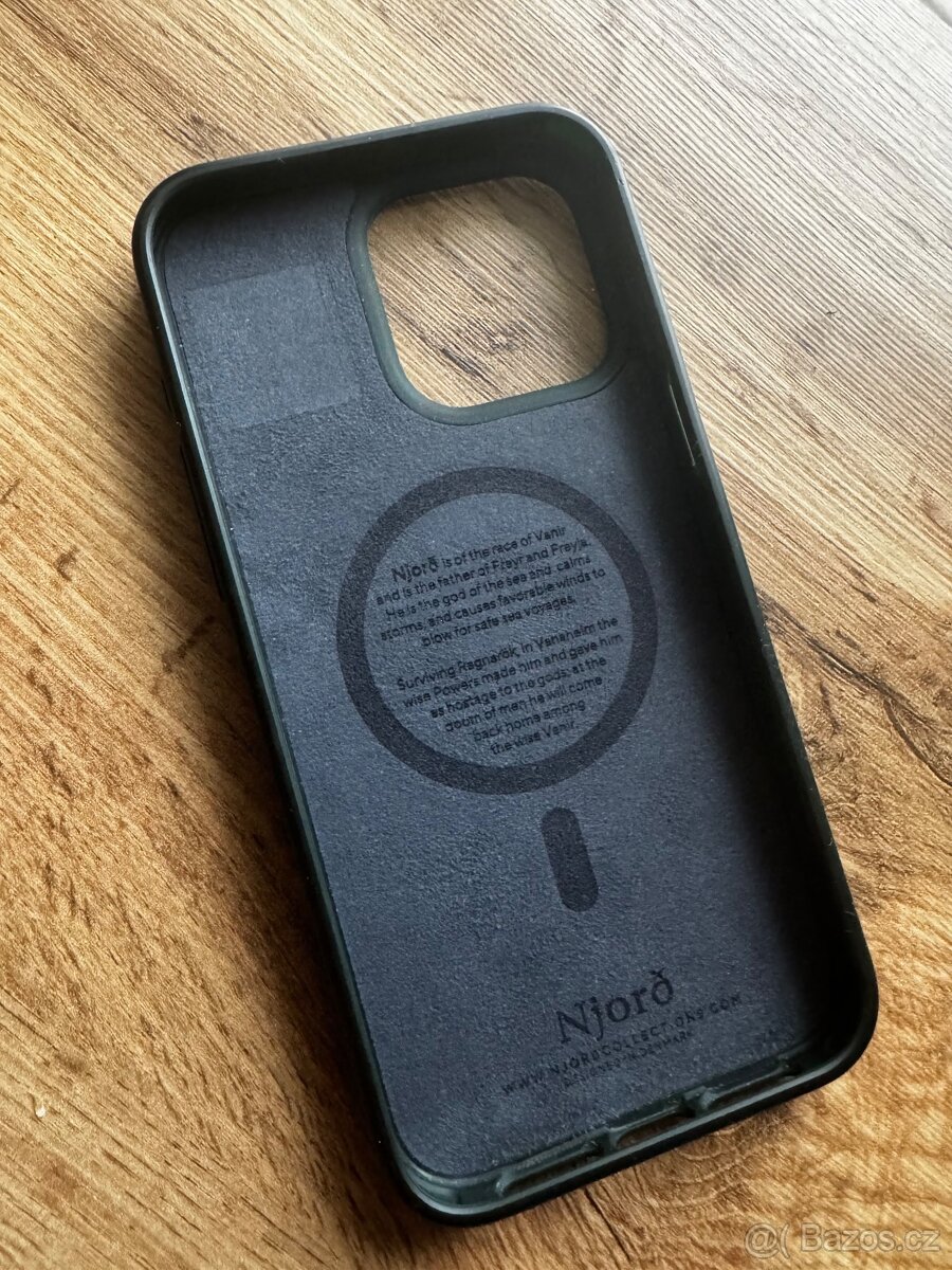 iPhone 15 Pro Max 256GB Přírodní titan - 14