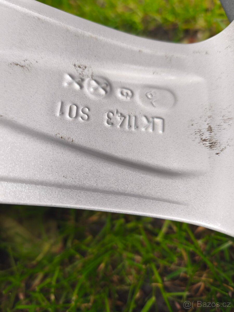 Zimní sada Subaru 5x114,3 Falken 225/60/17 - 14