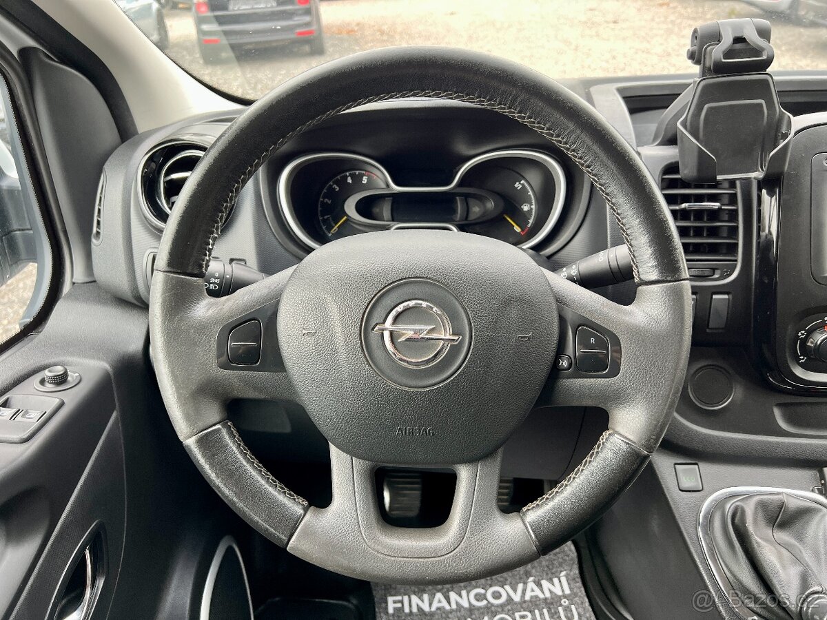 Opel Vivaro 1.6 CDTi L2, 6 míst,BEZ KOROZE,Stav - 14