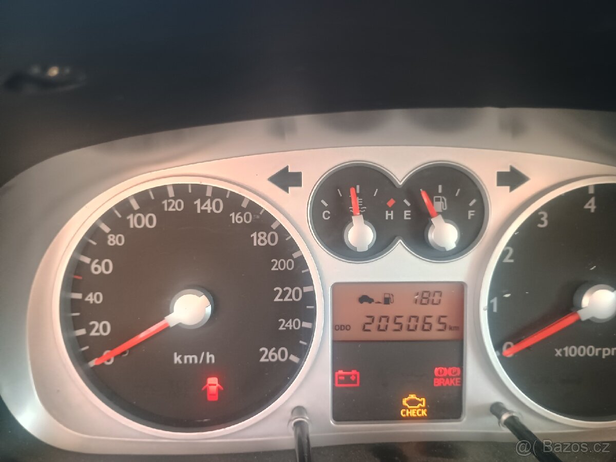 Hyundai coupe Tiburon 2.7 V6 - 14