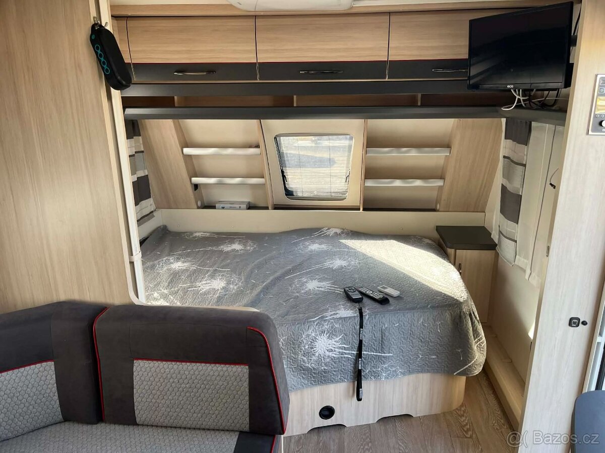 karavan HOBBY 545 KMF DE LUXE - 14