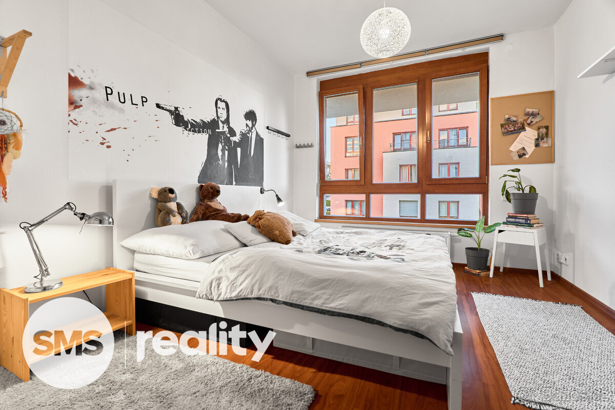 Moderní byt 4+kk s terasou, předzahrádkou a parkováním – Kyb - 14