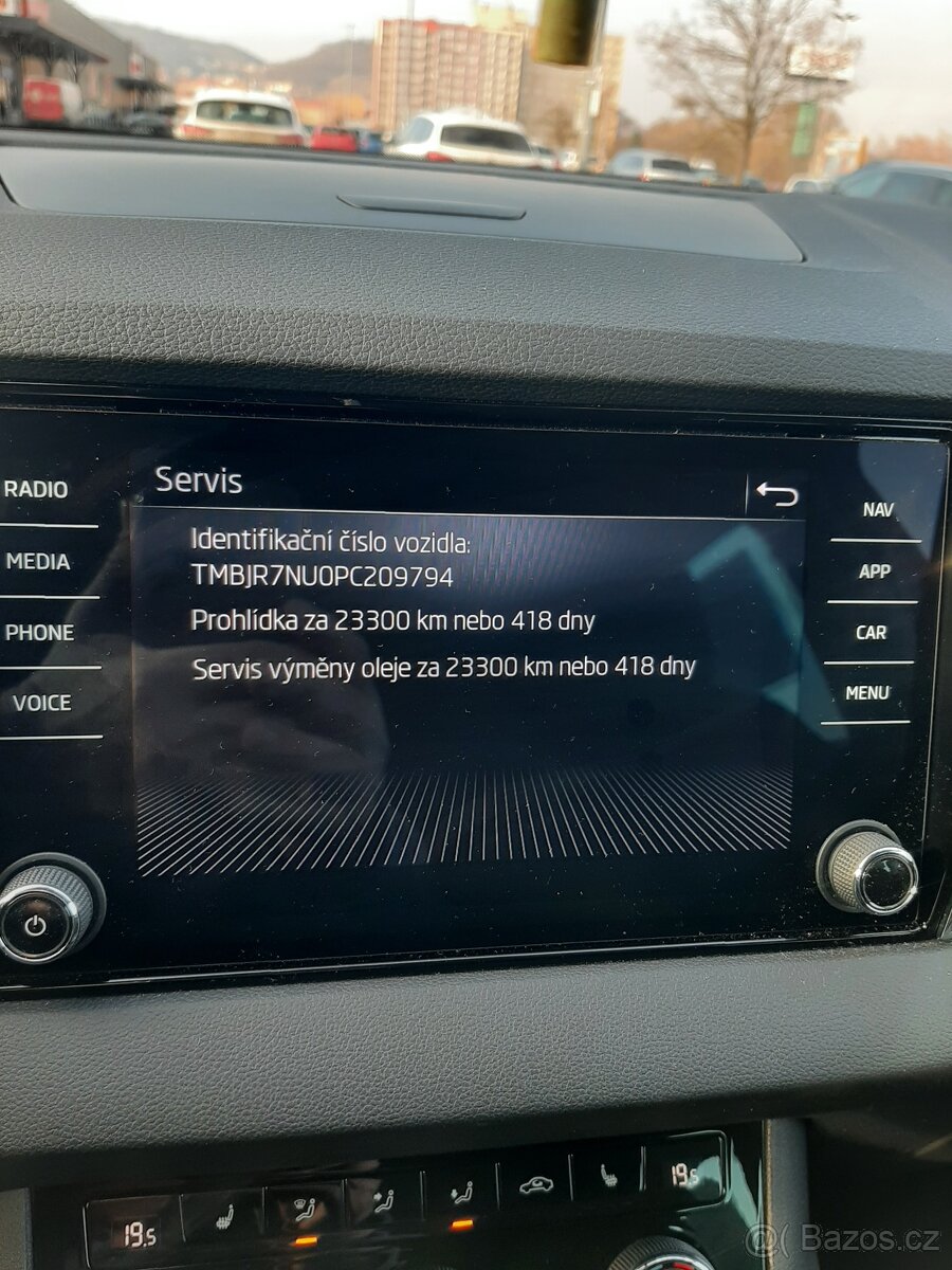 Škoda Karog 1,5 TSI, 5 let záruka - 14