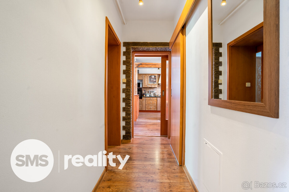 Prodej prostorného bytu 3+1 (99,6 m²) – Frýdek-Místek, ul. E - 14