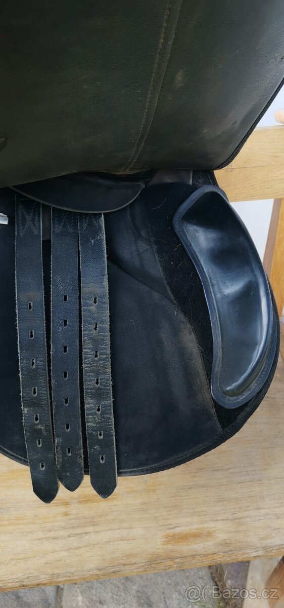 Plastová sedla - 14