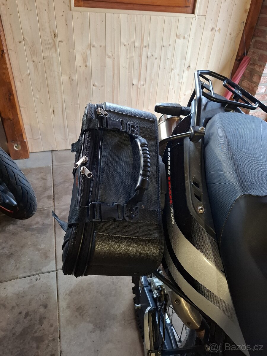 Aprilia Pegaso 650 Trail - 14