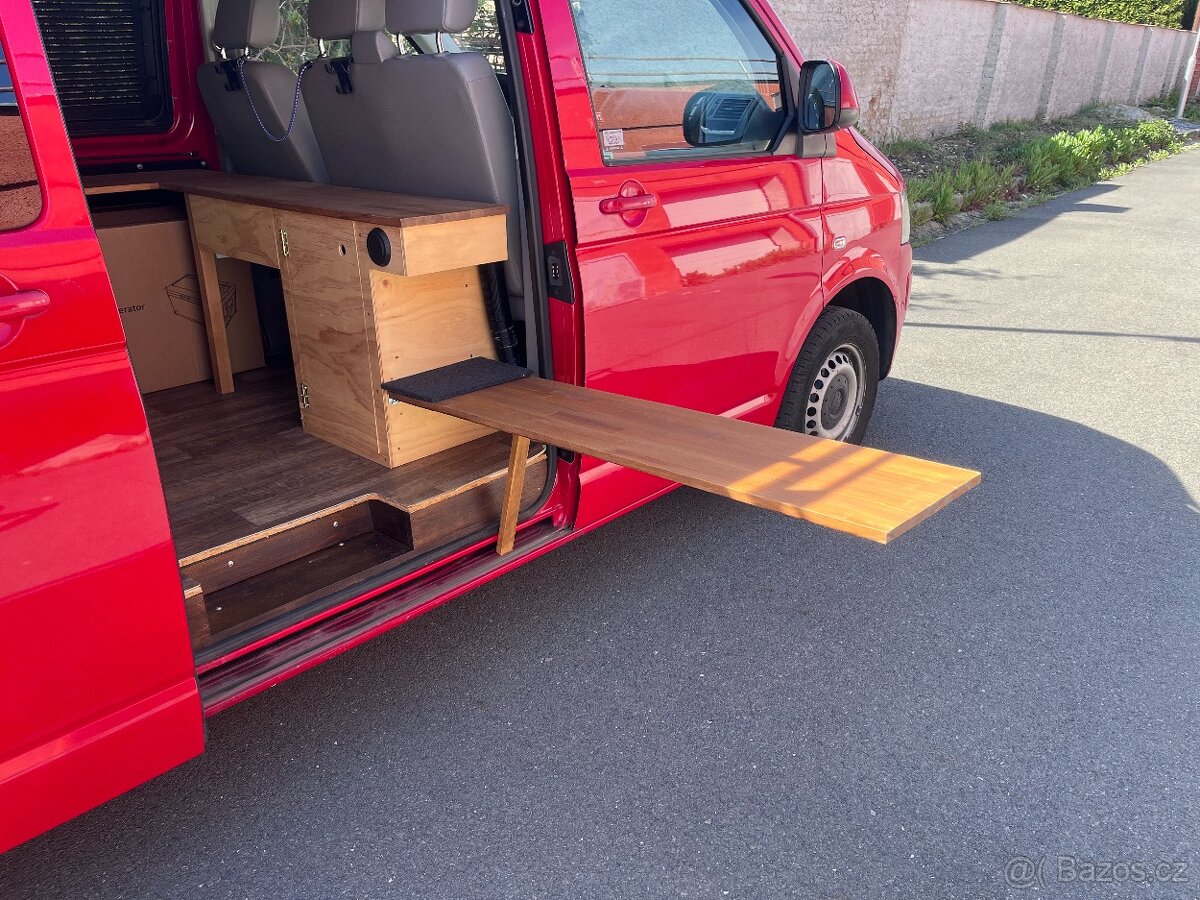 VW T5.1 Long s vestavbou - 14