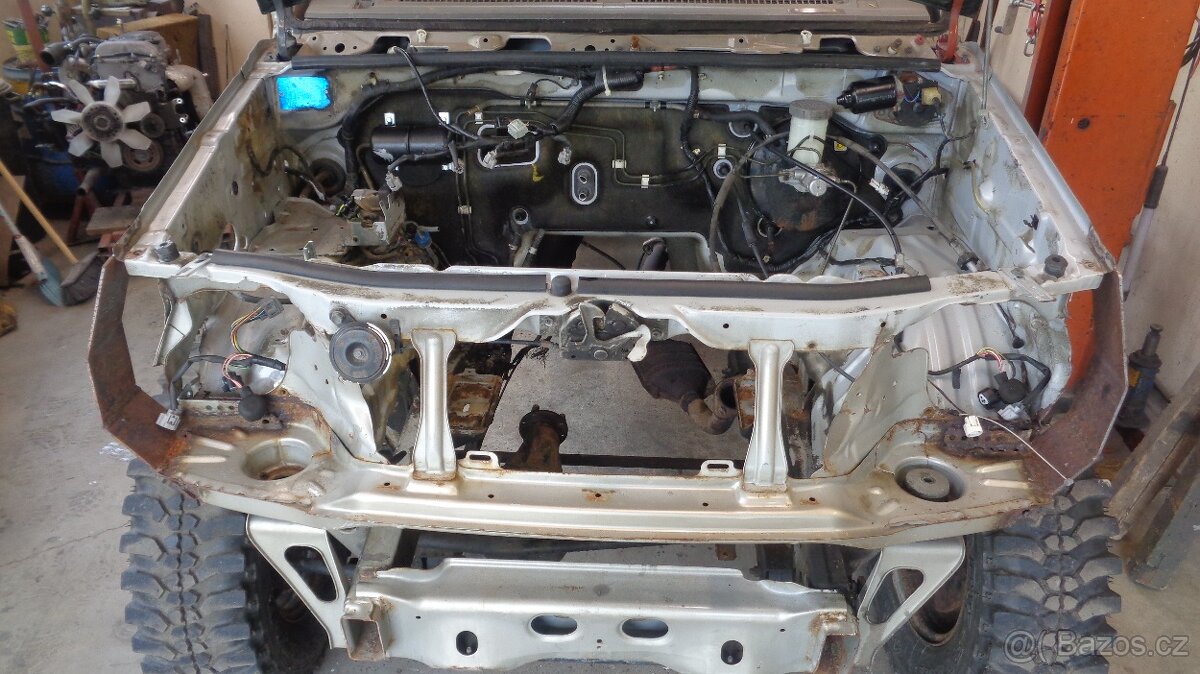 Suzuki Jimny diely 60 kw benzin - 14