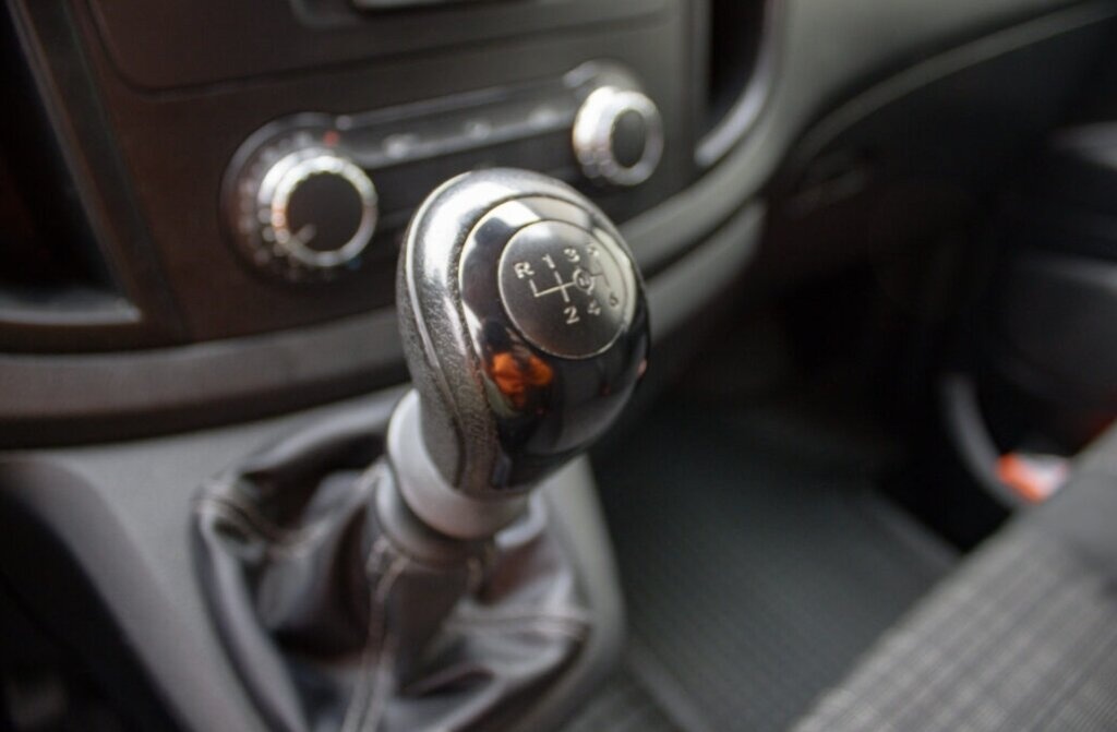 Mercedes-Benz Vito 114 CDI – 9-miestne - 14