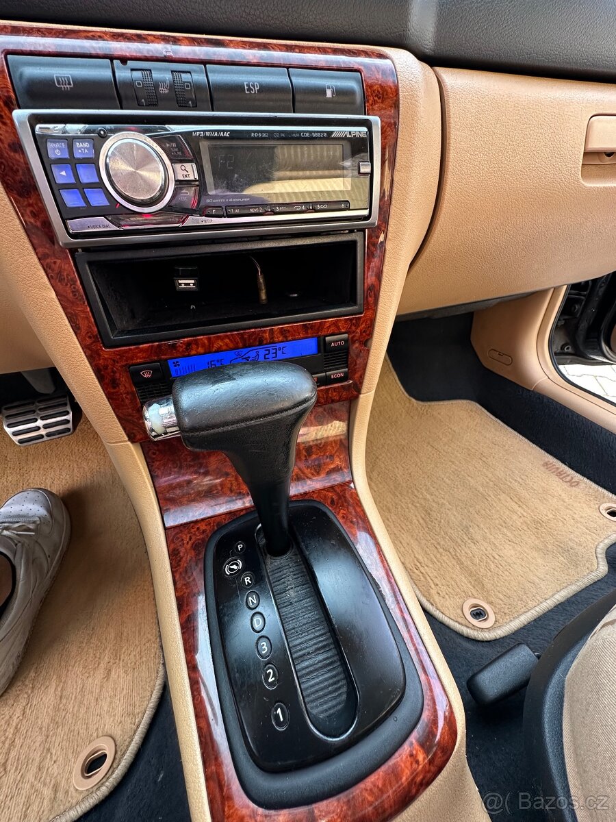 Škoda Octavia 1 1.9 TDI Top Výbava - 14