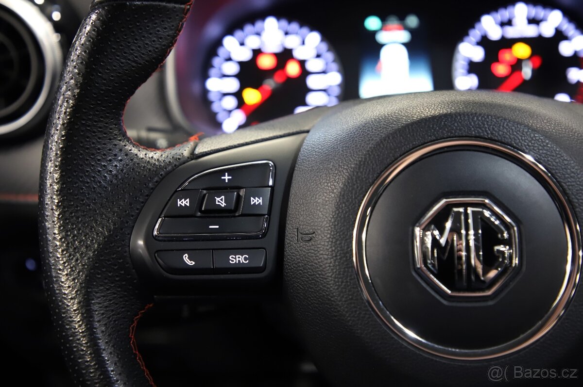 MG ZS 1.5 78kW 57tkm 4xNOVÉ pneu / 2 roky plná záruka v ceně - 14