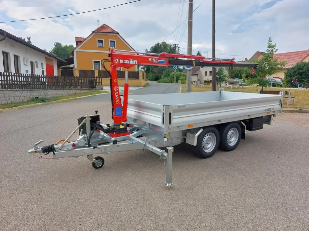 Třístranný sklápěč s rukou - 14