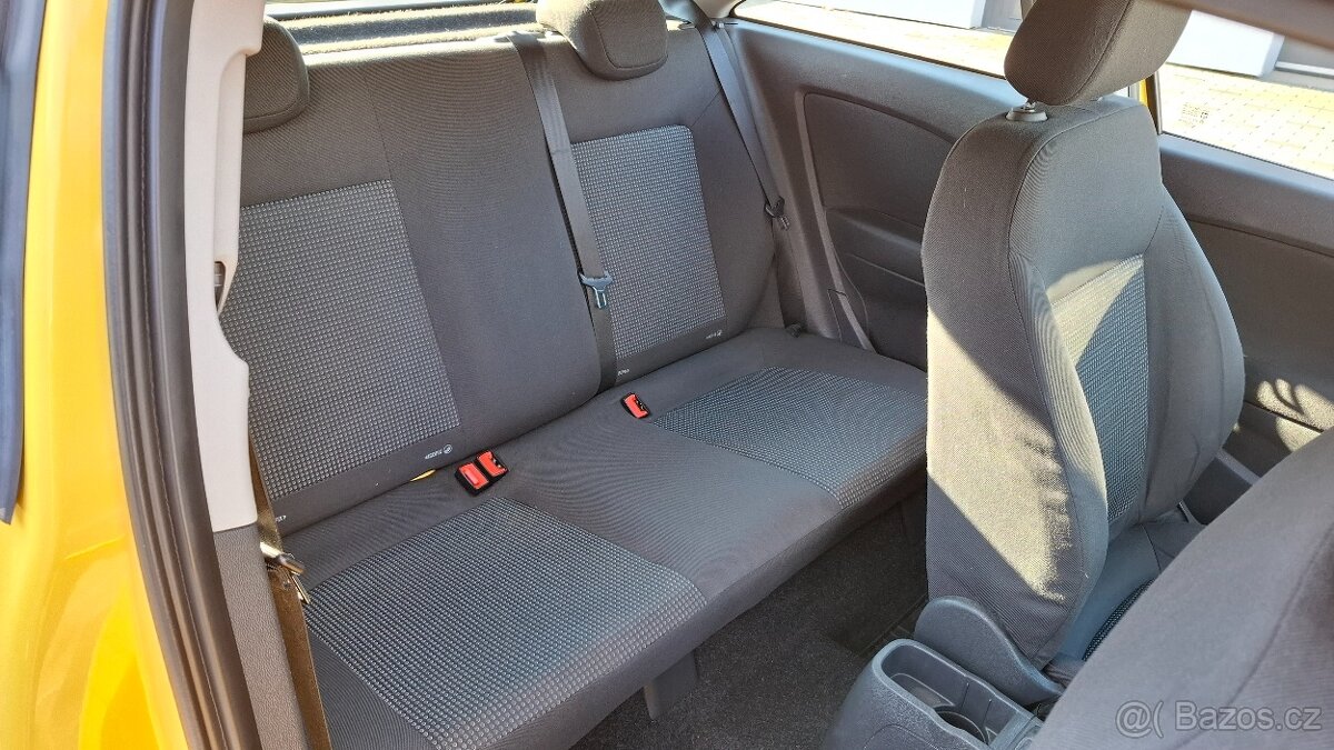 Opel Corsa III 1,0i - 44kw. SLUŠNÝ STAV - NOVÁ STK+EM - 14