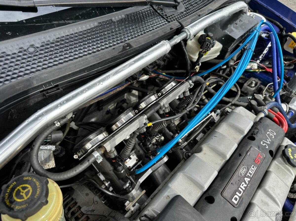 Nabízím Ford Focus ST170 2.0 16v 127kw - 14