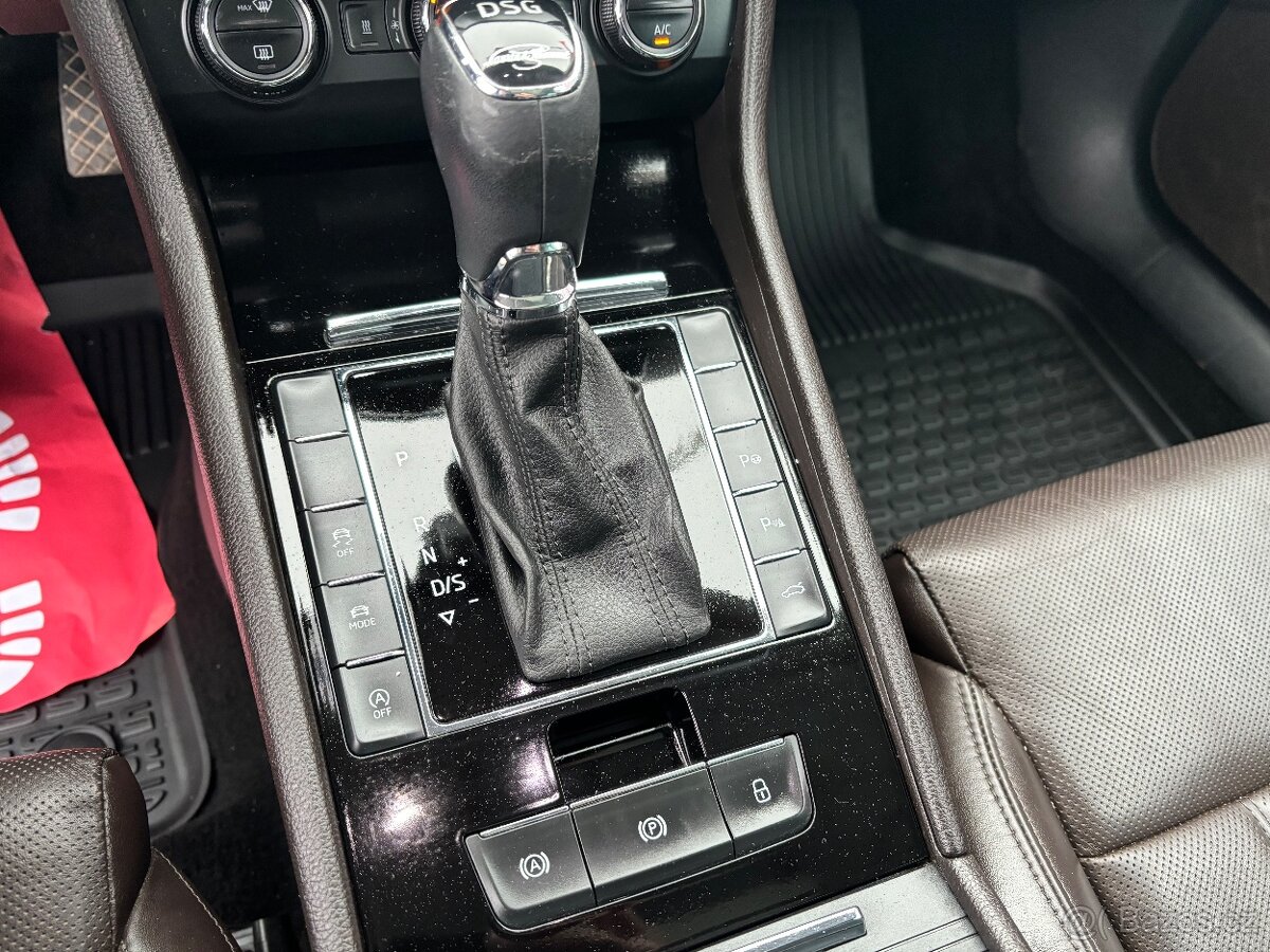 ŠKODA SUPERB 2.0 TDI DSG L&K 4X4 - 14