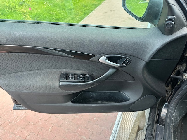 Cadillac BLS 1,9TD náhradní díly r.v.2009 - 14