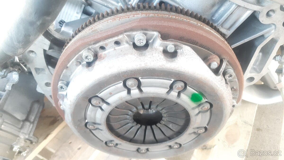 Nissan Qashqai J11 – Motor 1,6i MR16 - 14