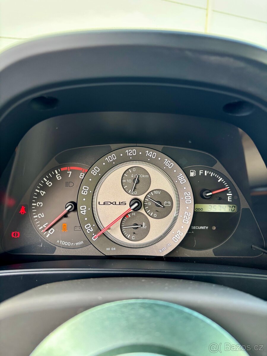 2002 Lexus IS200 Manual Torsen - 14