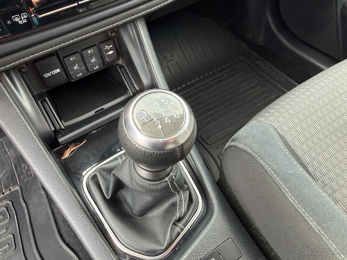 Toyota Auris 1.6 Valvematic SELECTION - 14