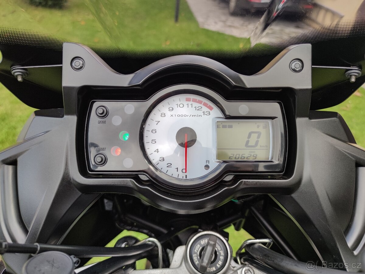 Kawasaki Versys 650 - 14