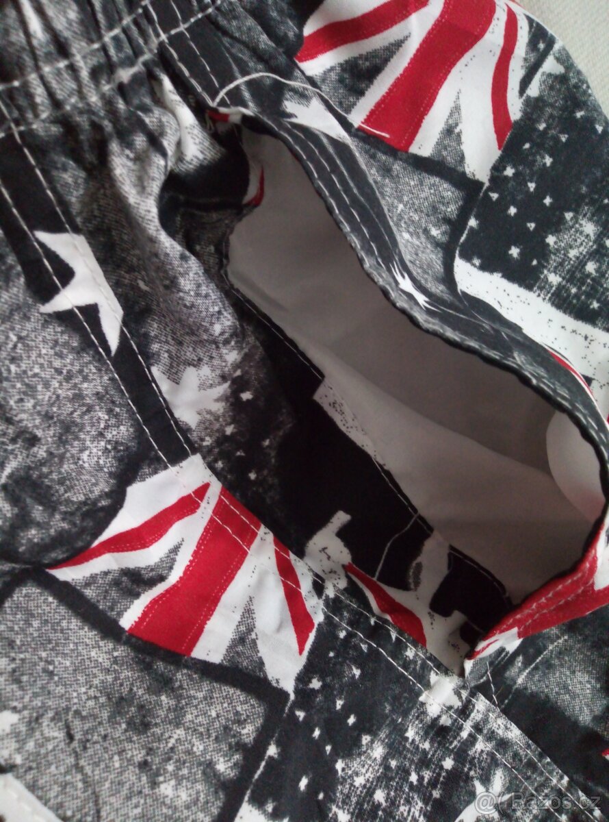 Funkční triko NIKE,Šortky BUG Jeans - 14