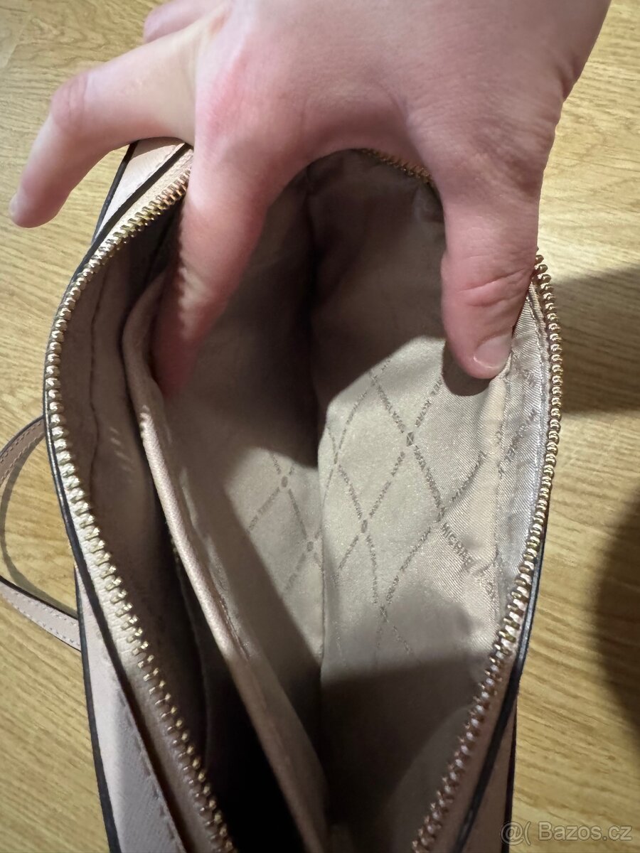 Michael Kors kabelka - 14