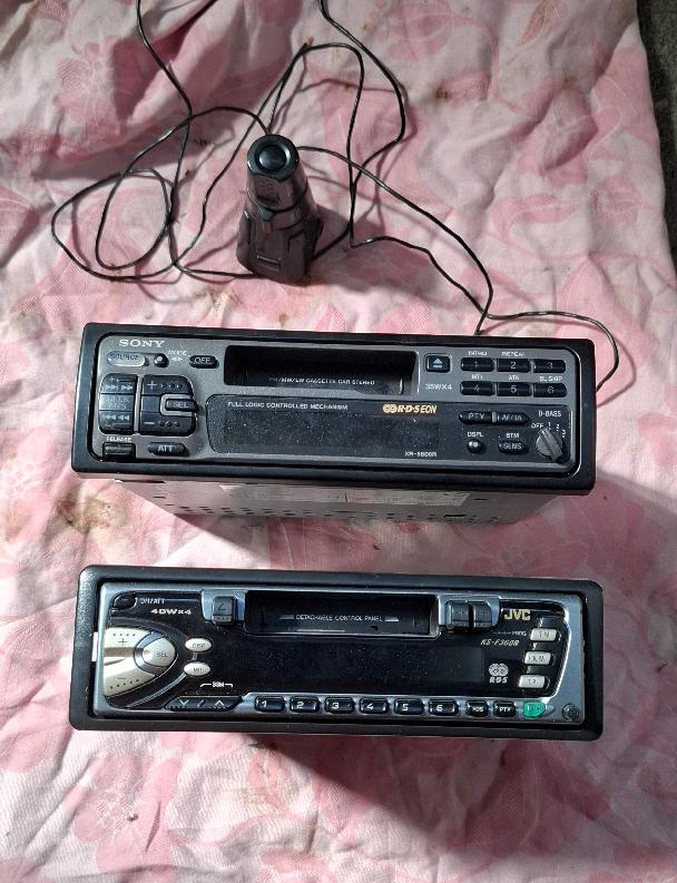 Škoda Favorit a Forman díly 4 ram. volant - 14