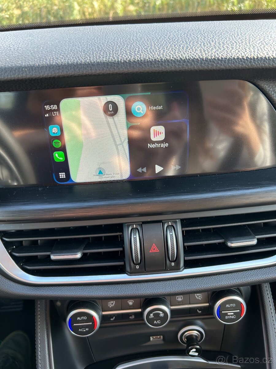 Alfa Romeo Stelvio - 14