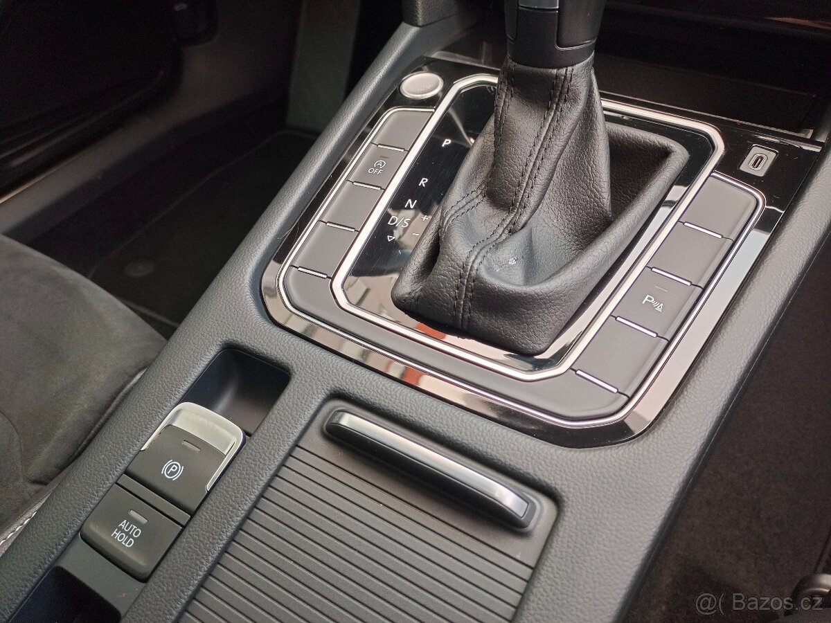 VW Passat B8 Variant Elegance TDI DSG - záruka Autodraft - 14
