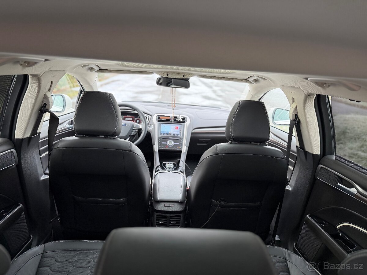 Ford Mondeo MK5 Vignale - 14