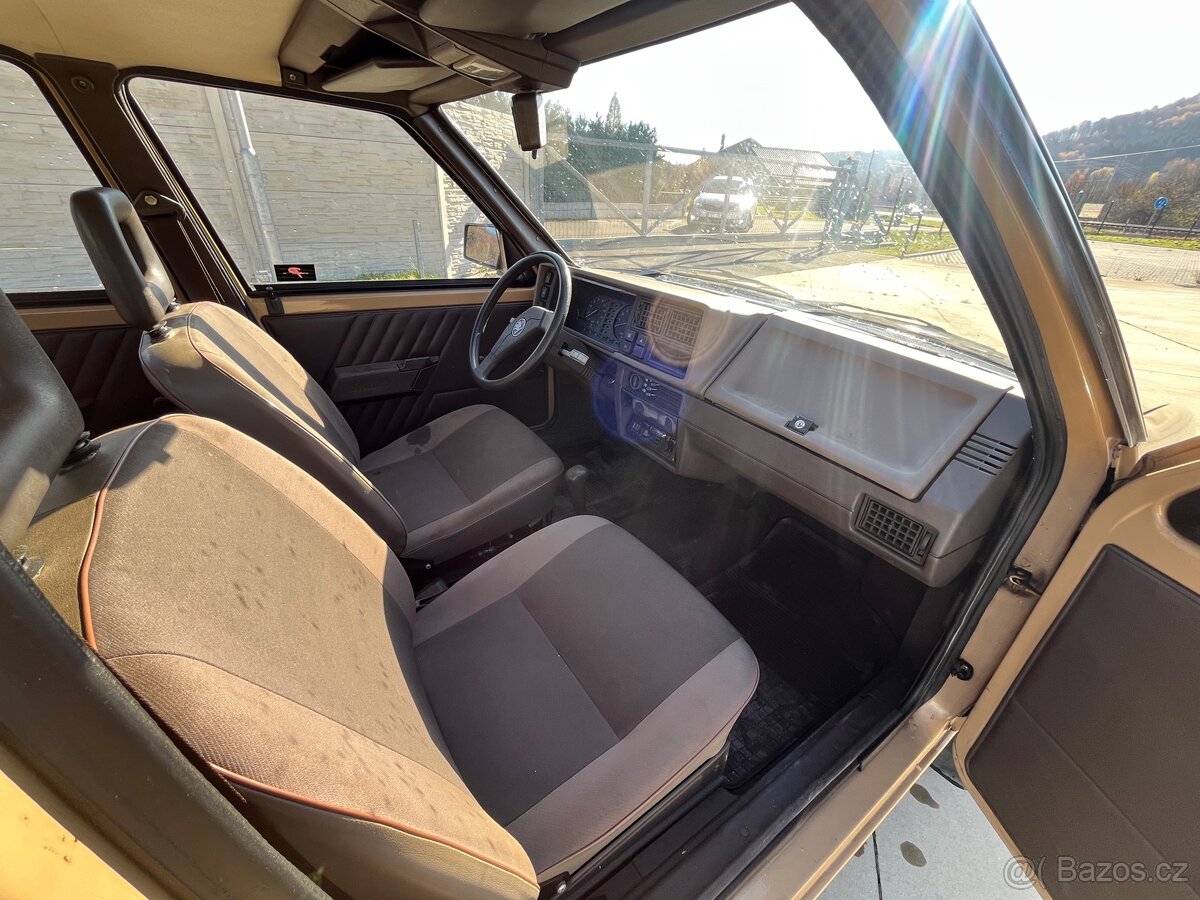 Škoda Favorit 136 L v Top stavu - 14