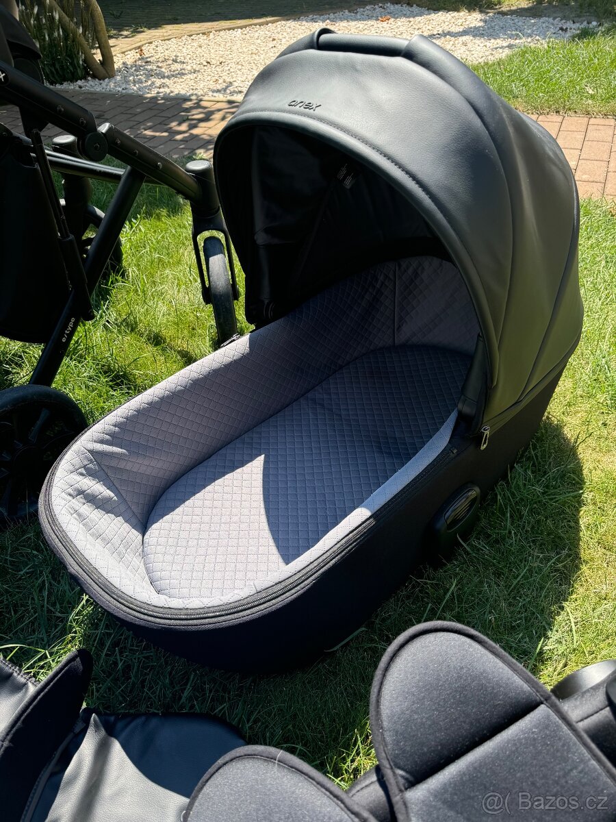 Trojkombinace Anex - 14