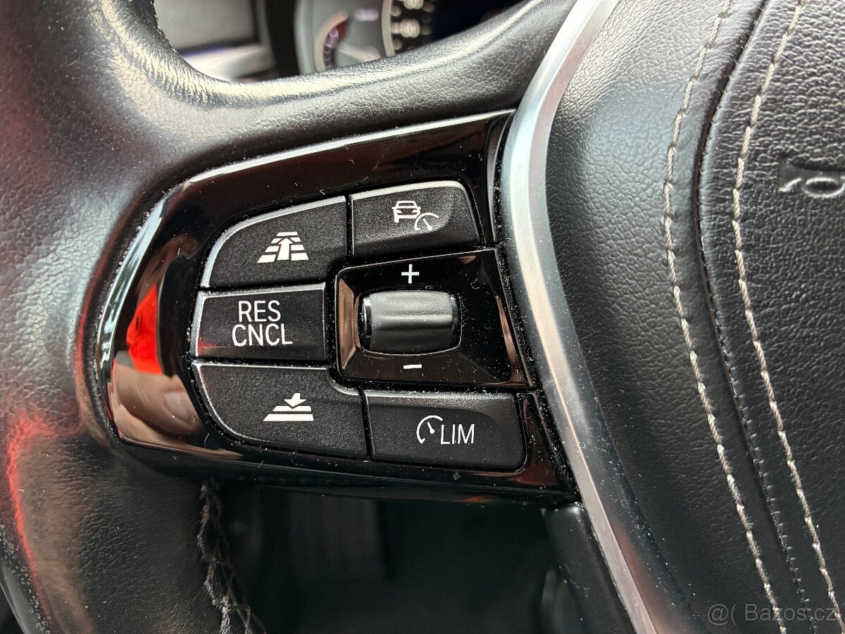 Prodám BMW 520D 140kw/190K Sport Line Automat - 14