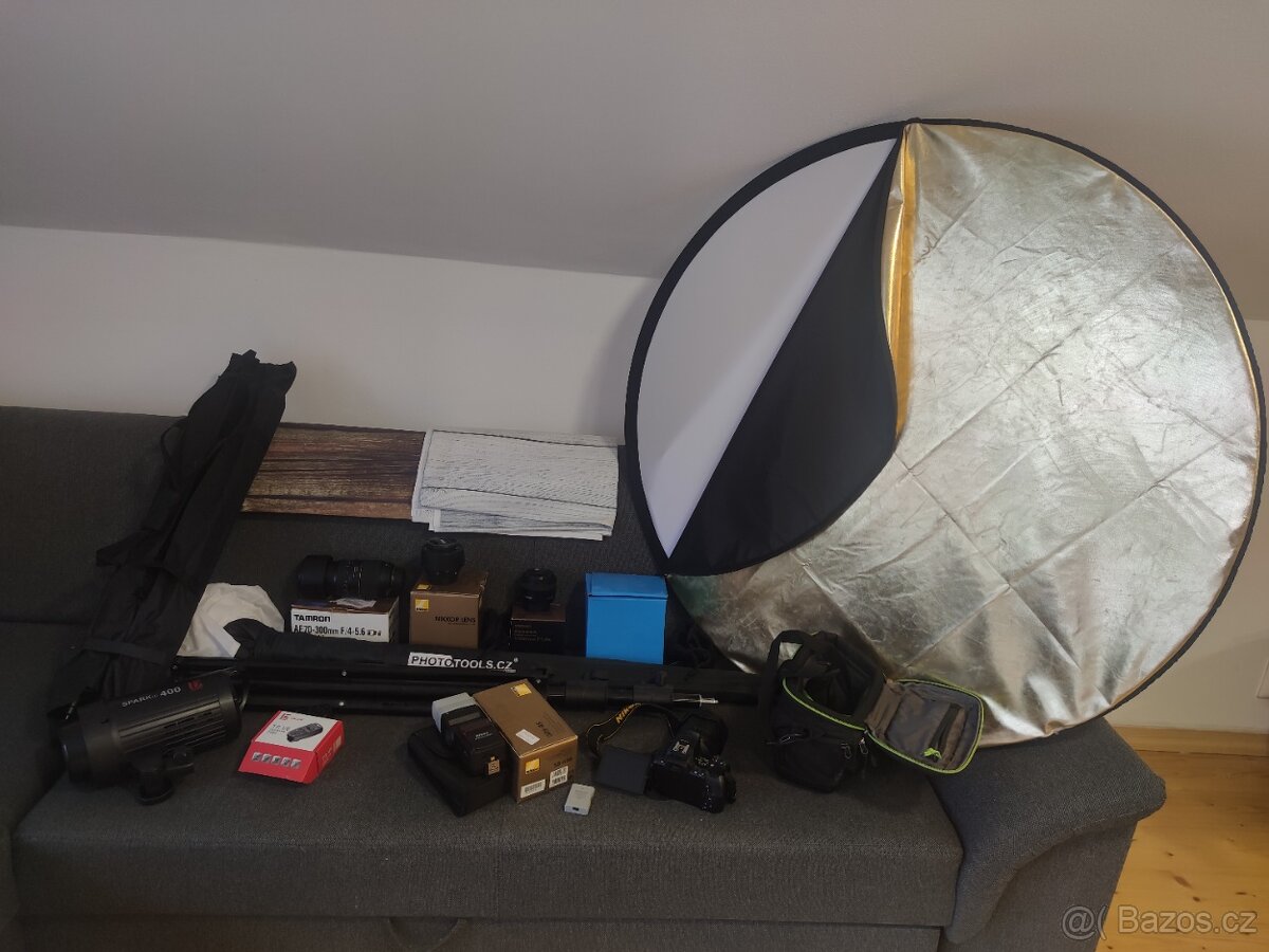 Nikon D5600 + příslušenství interiér i exteriér - 14