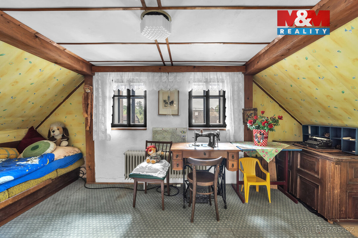 Prodej rodinného domu, 200 m², Třebihošť, Zvičina - 14