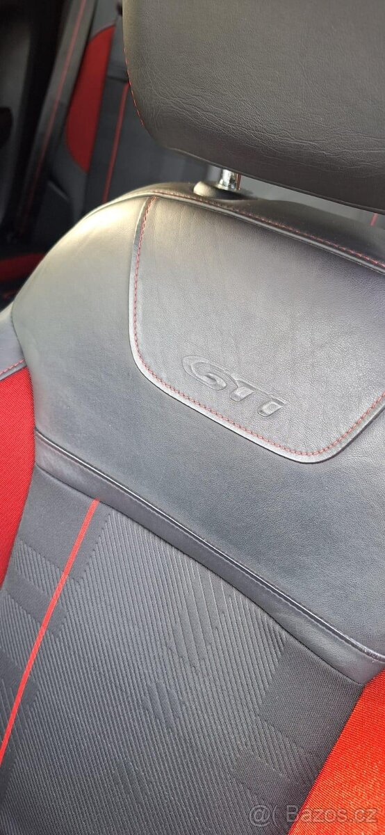 Peugeot 208 GTI 1,6i 147kw - 14