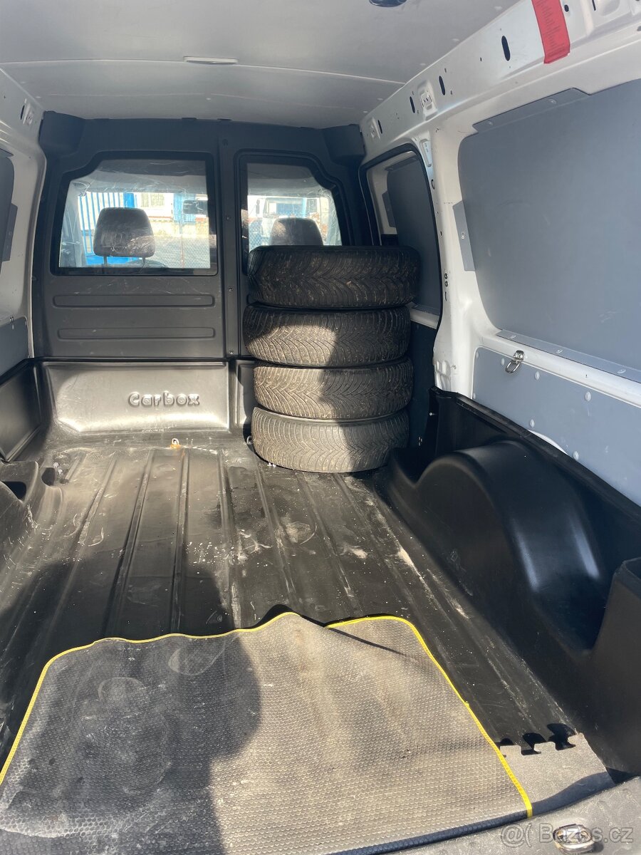 VW Caddy Maxi CNG - 14