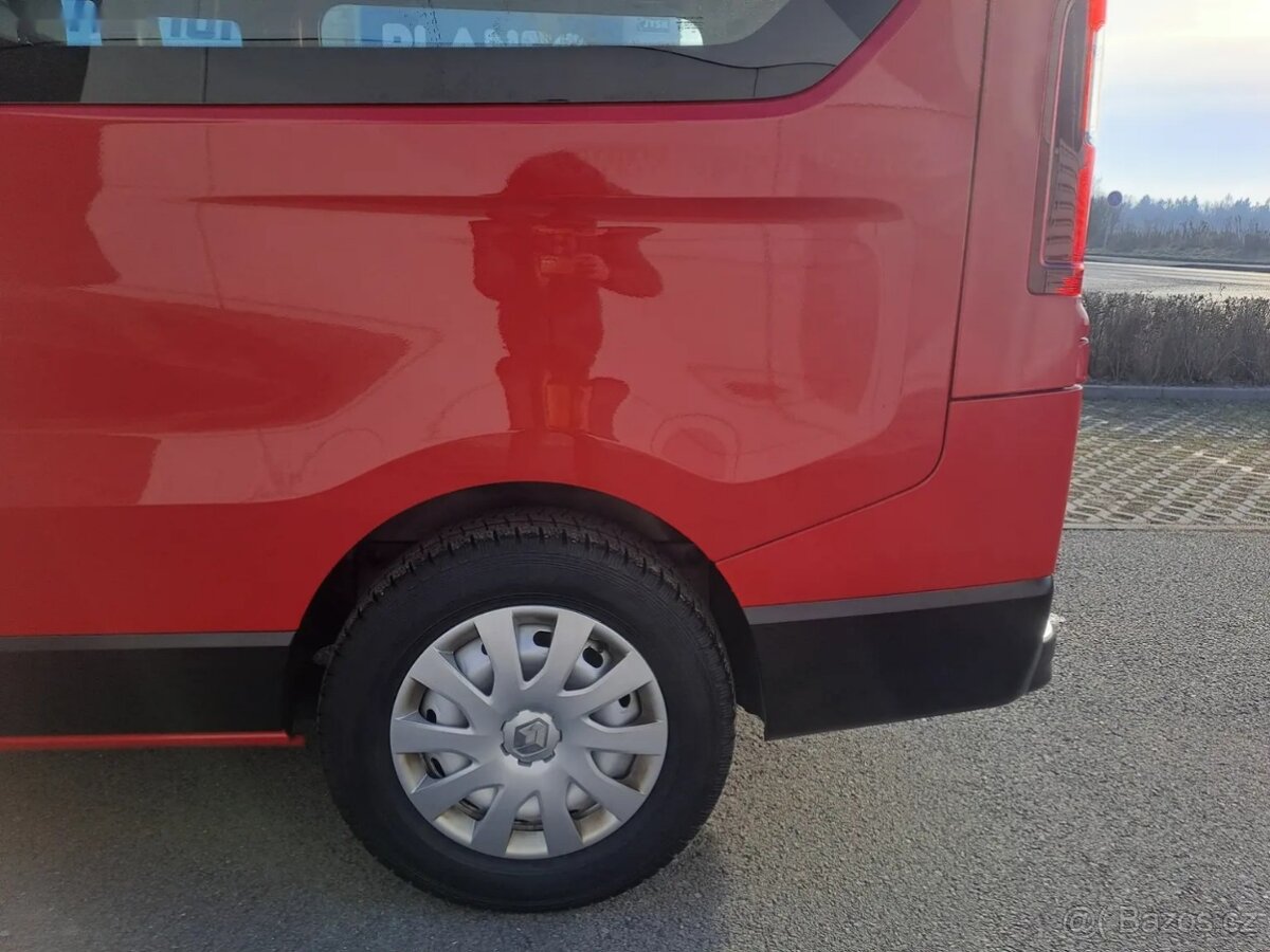 Renault Trafic, 2.0DCI L2 6.MÍSTNÉ DPH PERFEKT 1 - 14