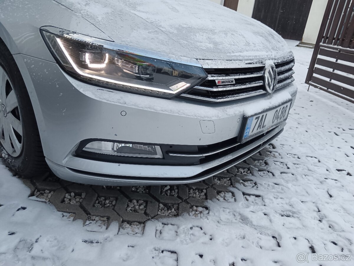 Volkswagen Passat 4motion r line - 14