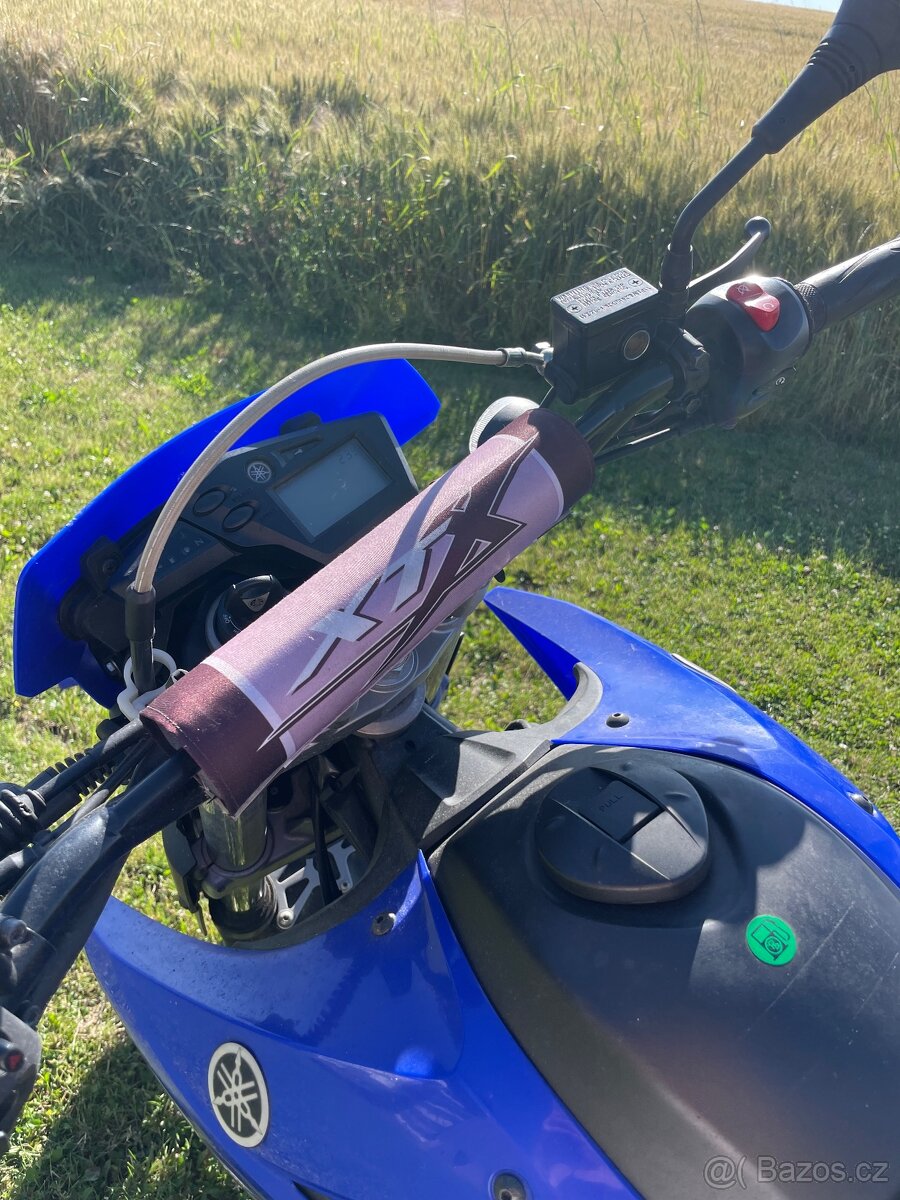 Motorka Yamaha XTX660 Supermoto - 14