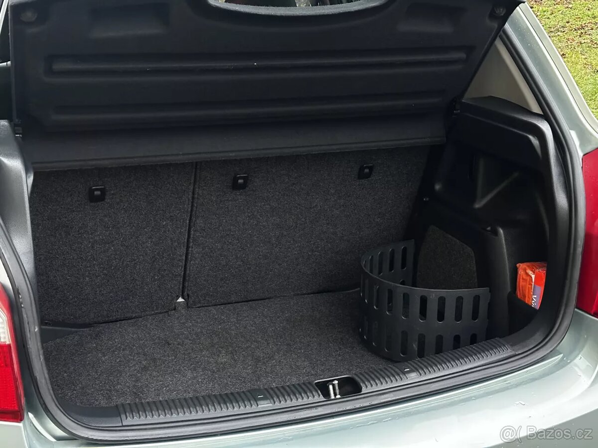 Škoda Fabia II 1.2 12V 44kW Klima ALU R16 1. majitel 2009 - 14