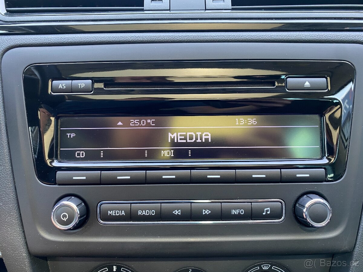 Škoda Rapid, 1.2 TSI 77kW -1xMAJ.-XENON-ALU - 14