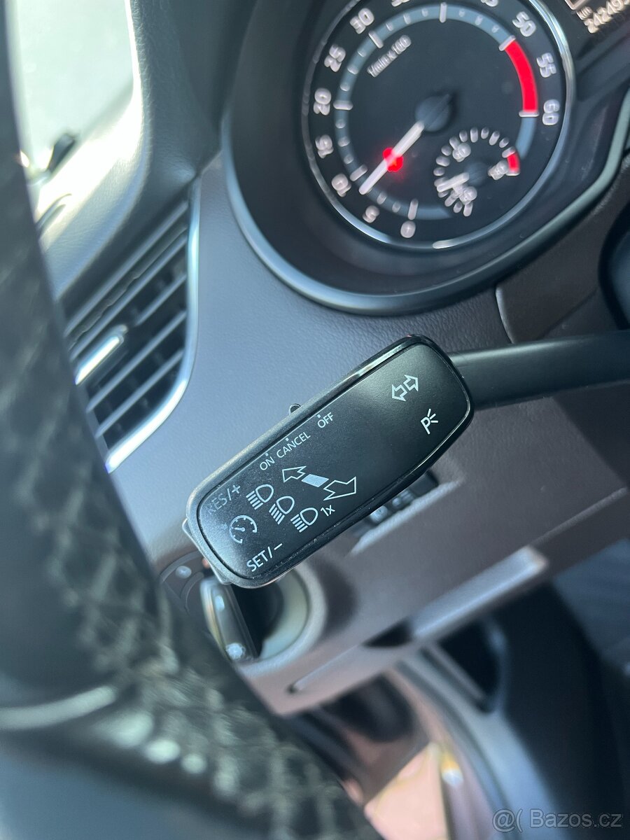 Škoda Octavia 2.0TDI 110KW,4x4,SCOUT,ALU - 14