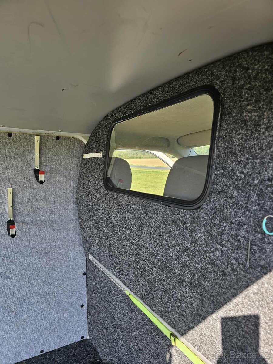 VW Transporter 1.9 tdi r.v. 2007 - 14