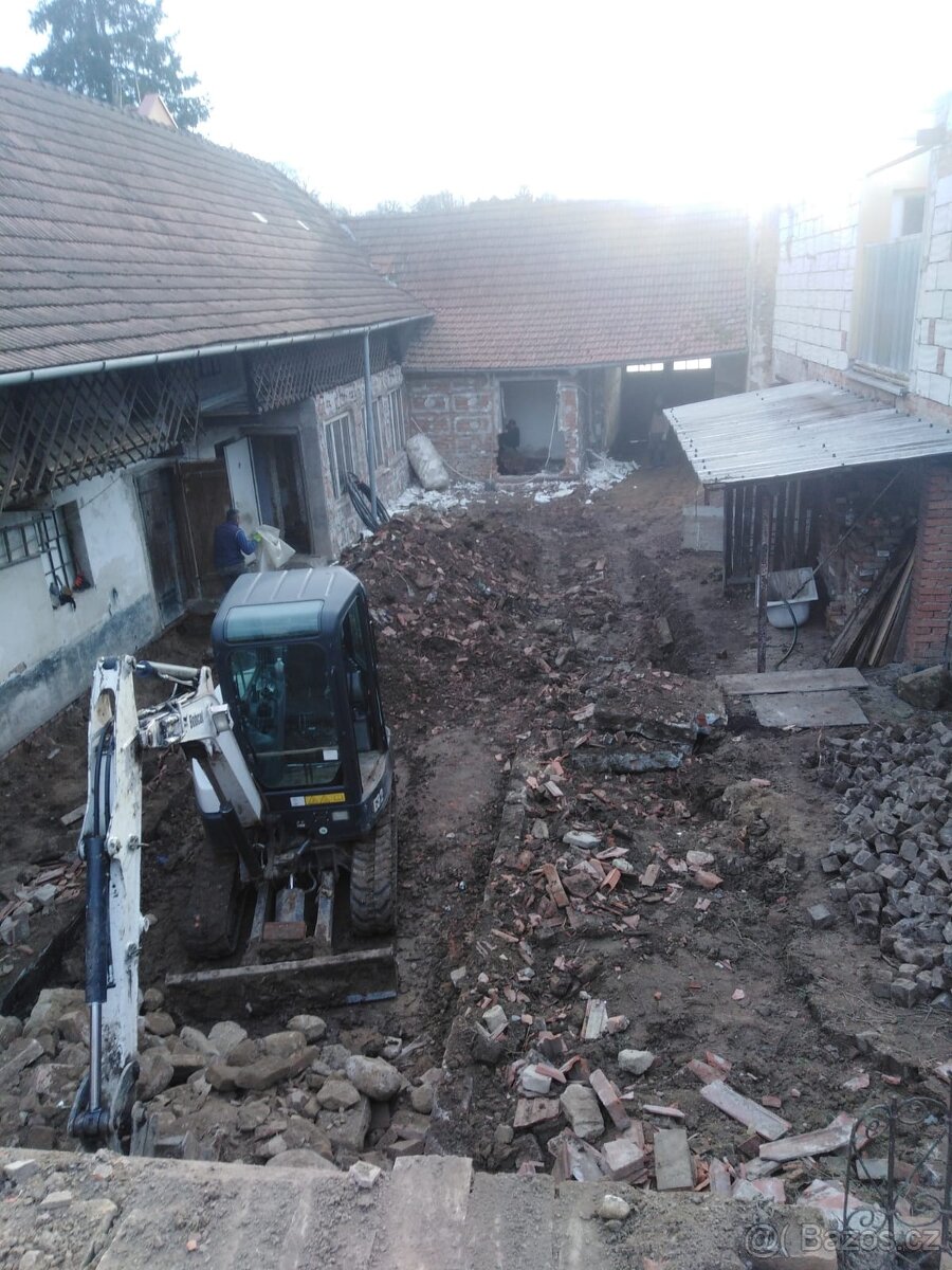 Zemní práce s kontejnery - 14