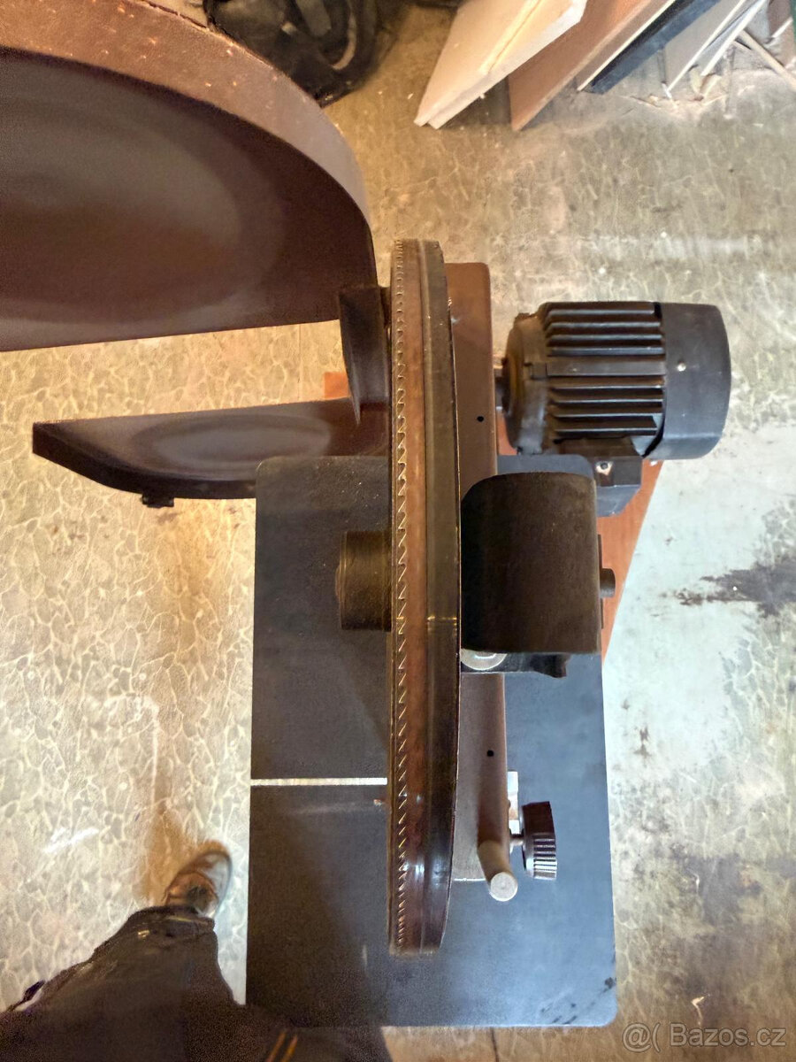 Pásová pila P320 - 14